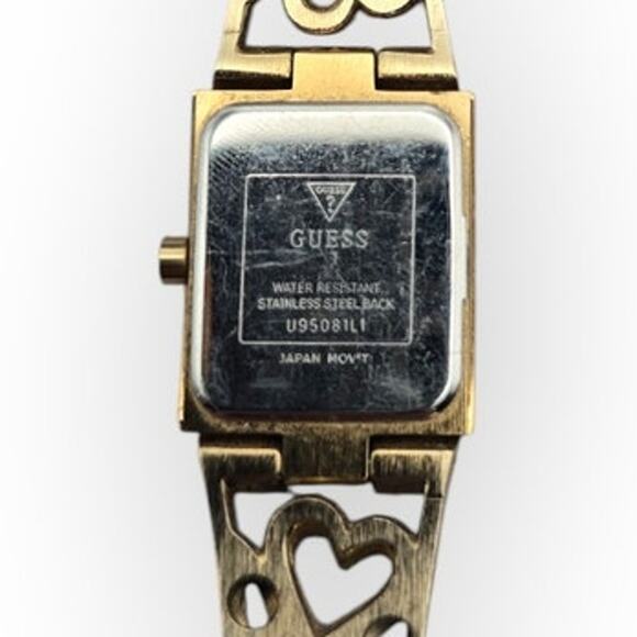 Guess Gold Tone Heart Link Women’s Watch Square Crystal Bezel Bracelet Style - Picture 6 of 8